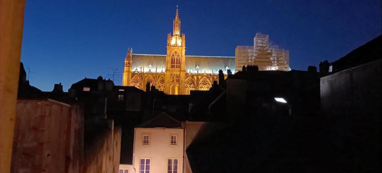 Au Fil Du Temps Apartman Metz Kültér fotó